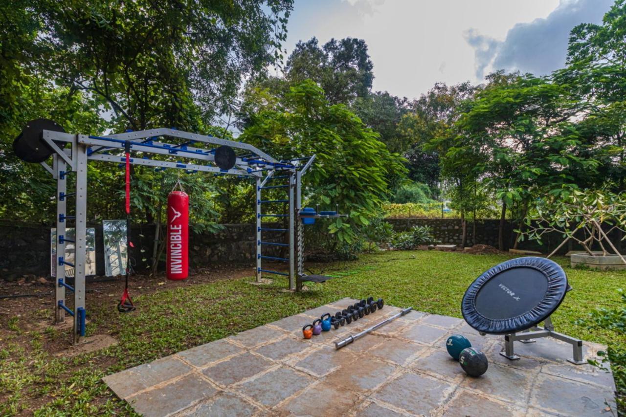 Saffronstays Aura, Alibaug - Luxury Pool Villa With A Game Room And Spacious Lawn Алибаг Экстерьер фото