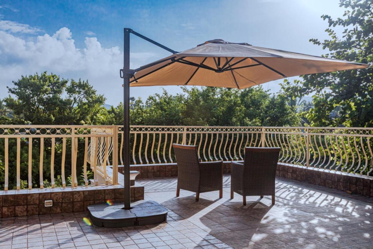 Saffronstays Aura, Alibaug - Luxury Pool Villa With A Game Room And Spacious Lawn Алибаг Экстерьер фото